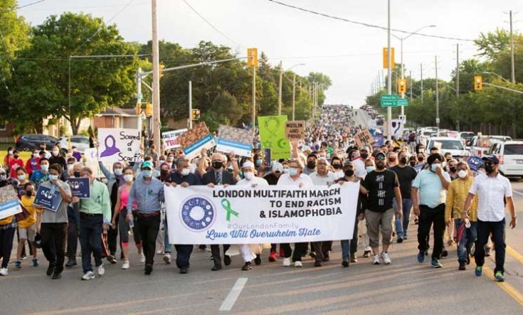 تظاهرات  في كندا تندد بمقتل أسرة مسلمة دهسا بشاحنة